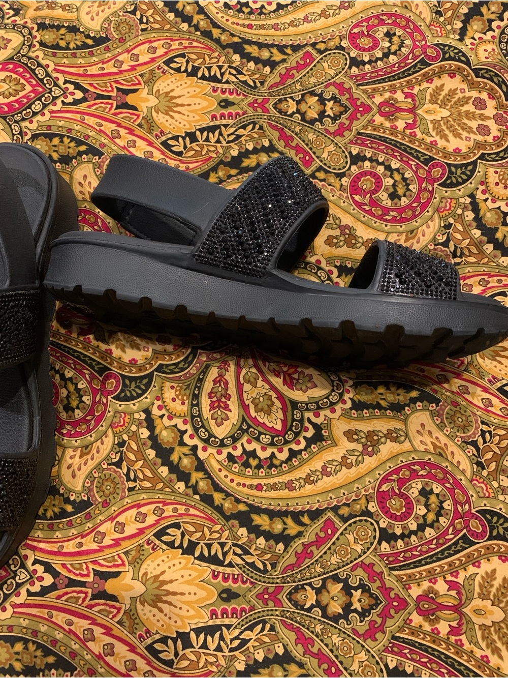 Sketchers Arch Fit Black Jeweled Sandal Size 10 - Picture 3 of 5